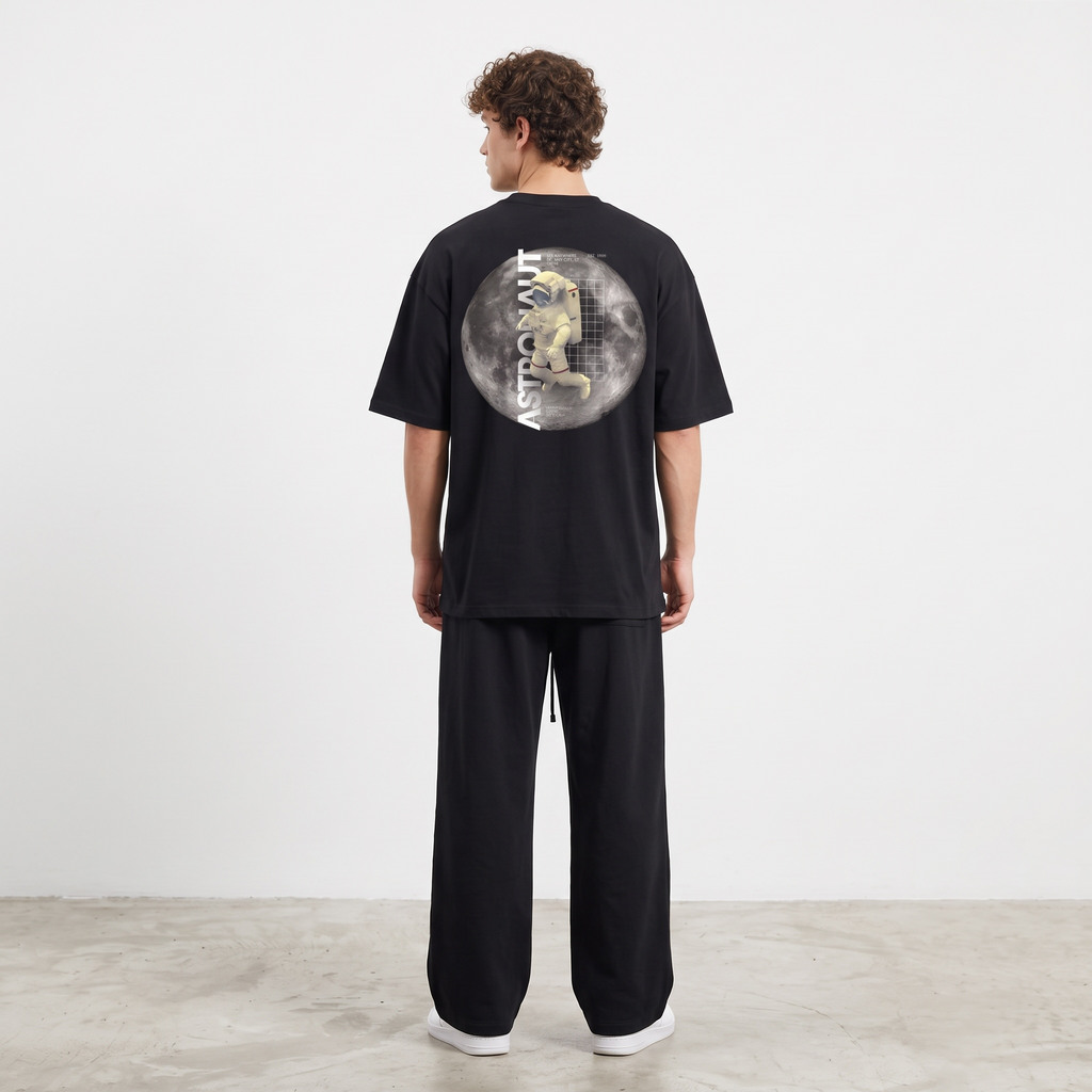 Camiseta Oversize "Astronaut" | Beyond Limits
